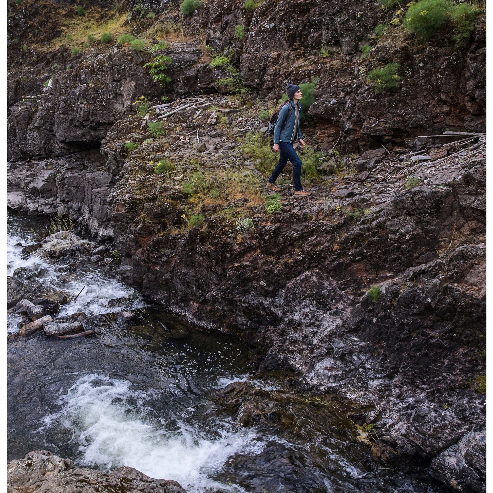 Danner Women's Mountain 600 4.5" Waterproof Hiking Boot - Brown - 62251 - Overlook Boots