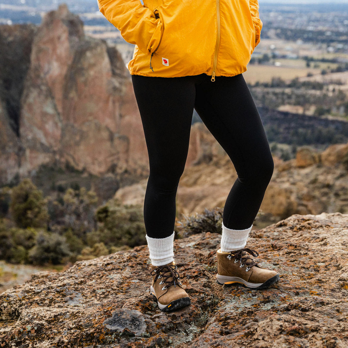 Danner Women's Inquire Chukka 4" Waterproof Hiking Boot -Brown- 64508 - Overlook Boots