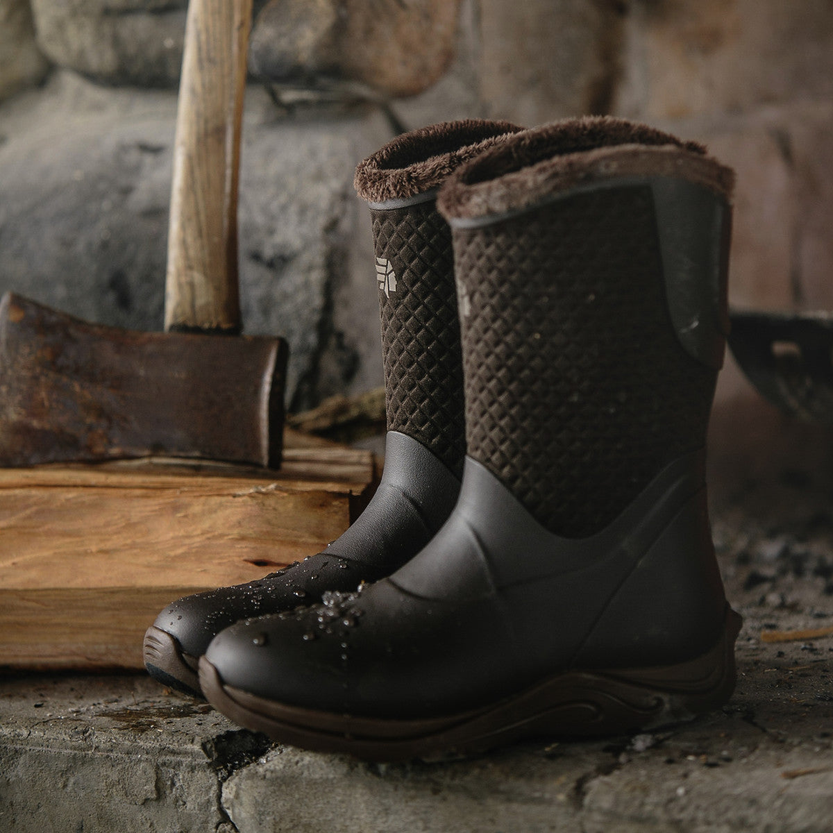 Lacrosse Women's Alpha Cozy 10" Soft Toe Waterproof Pac Rubber Boot - Brown - 656111 - Overlook Boots