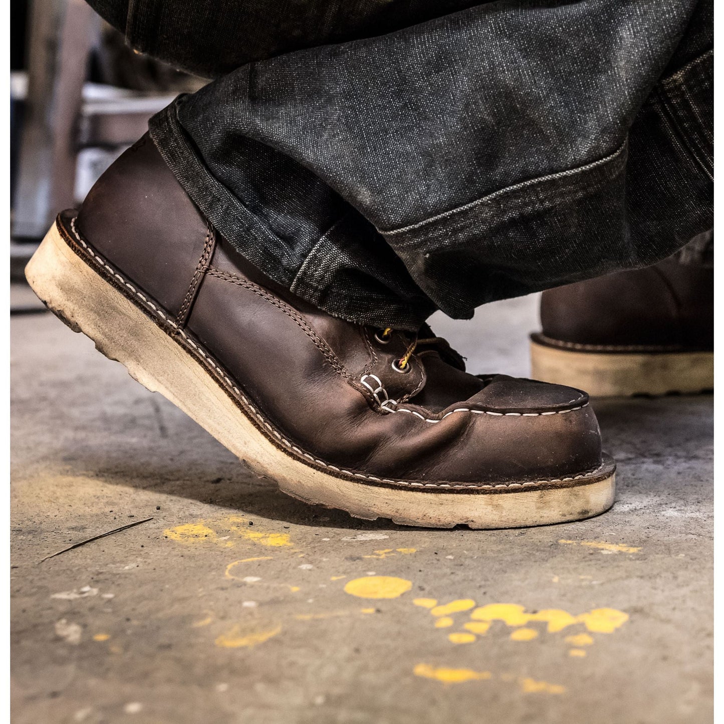 Danner Men's Bull Run USA Made 6" Moc Steel Toe Work Boot Brown 15564  - Overlook Boots