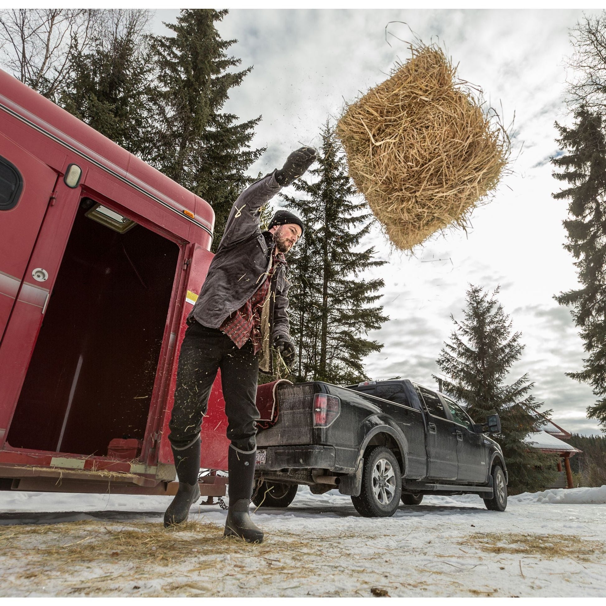 LaCrosse Men's Alpha Thermal 16" Composite Toe Ins Rubber Work Boot Black 644103 - Overlook Boots